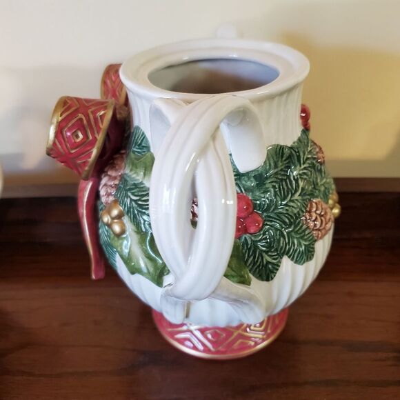 Fitz and Floyd Christmas Rose Hand Painted Tea Set 1995 - Picture 7 of 15